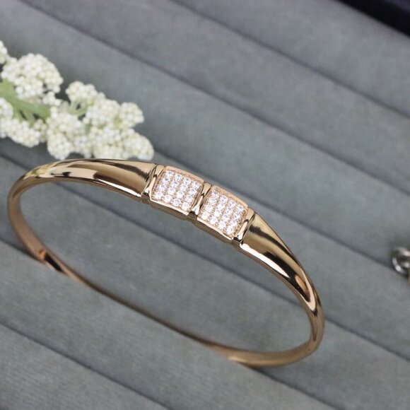 Elegant Rose Gold Bangle with Twin Pave Diamond Accent Detailing, XPBL0513 - Picture 11 of 12